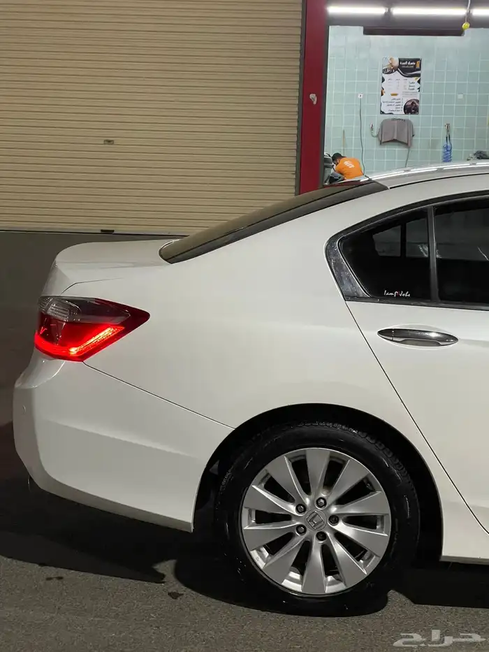 هواند اكورد 4