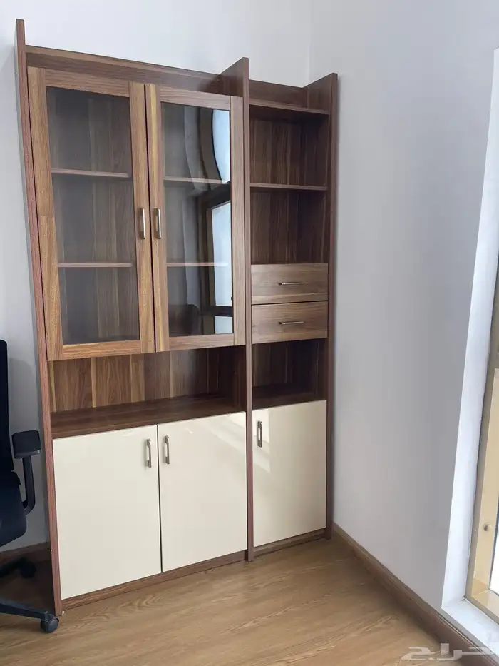 اغراض مكتب 9