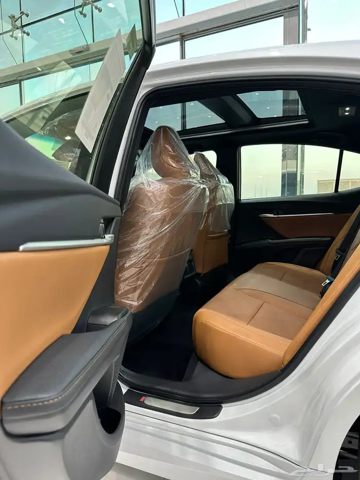 تويوتا كامري قراندي 2025 6