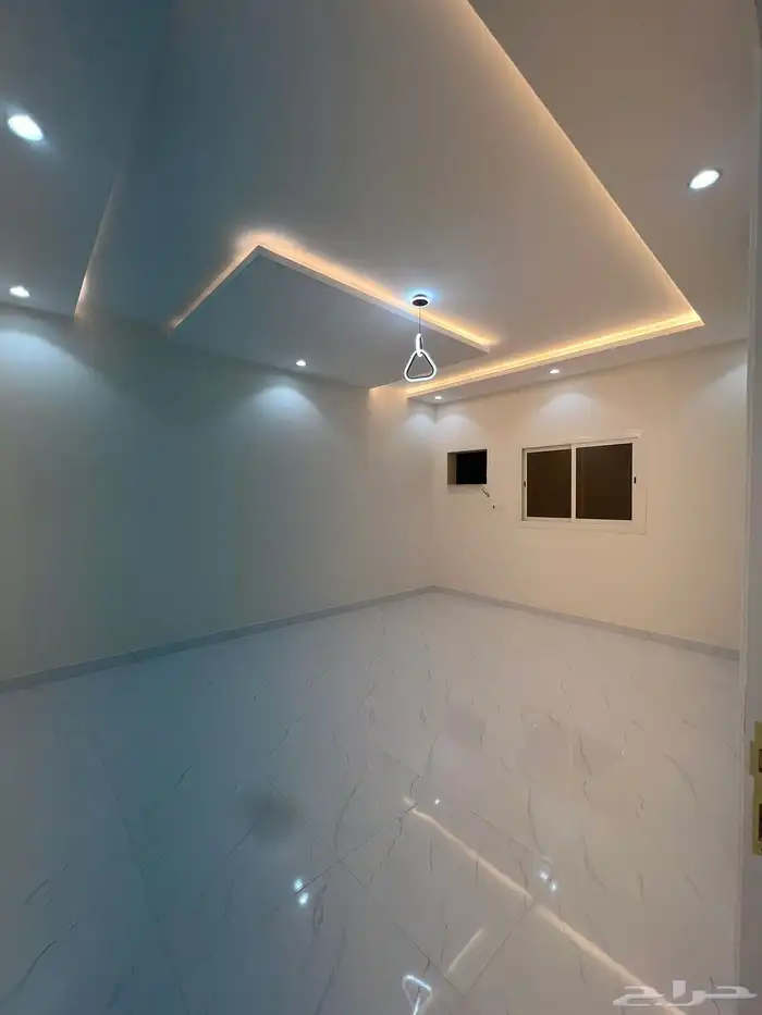 شقة ارضية خلفية حي الريان السعر 420 للبيع 1