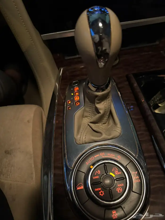 باترول SE2 2015 فل كامل 320 25