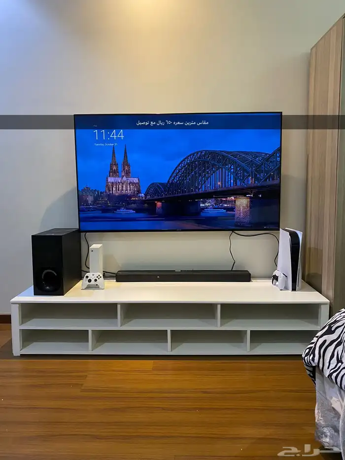 تفصيل طاولة تلفزيون يعلق للجدار 2