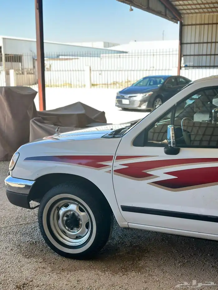 للبيع ددسن غماره 2001 نظيفه مكيف دركسون عادي 2