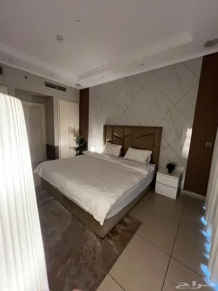 داماك شقة ببرج داماك على البحر للايجار اليومي 19