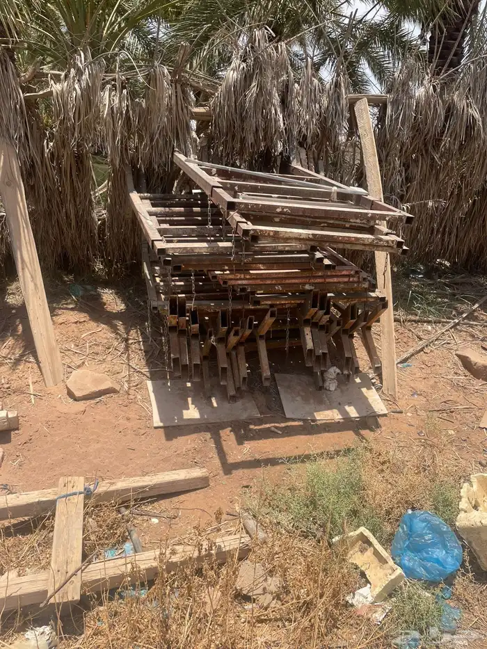 خسب و سقاله للبيع 0