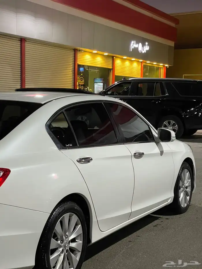 هواند اكورد 16