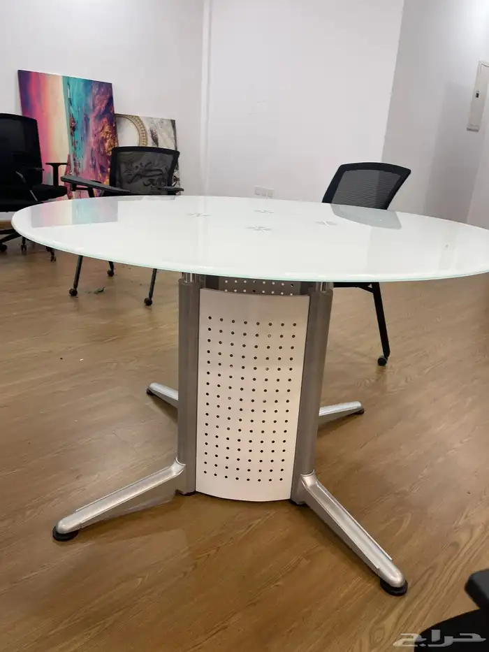 اغراض مكتب 5