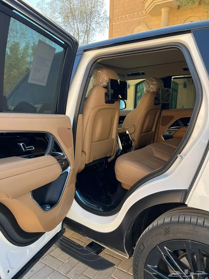 رنج روفر 2023 4