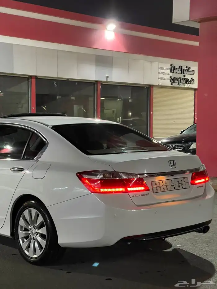 هواند اكورد 11