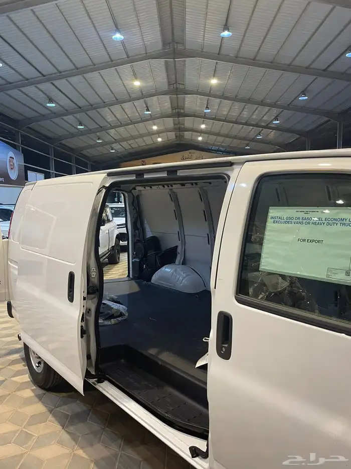 جي ام سي سافانا 2025 6