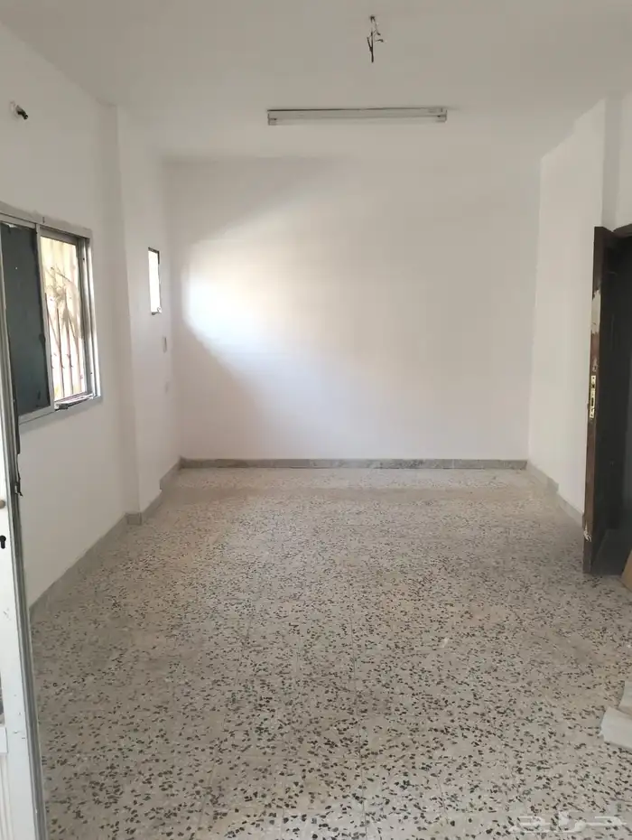 شقه لليجار 3
