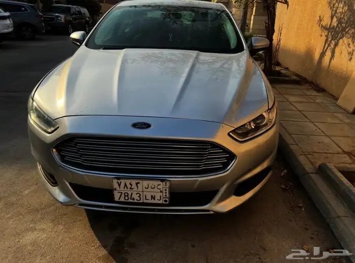 فورد فيوجن فضي 2016 0