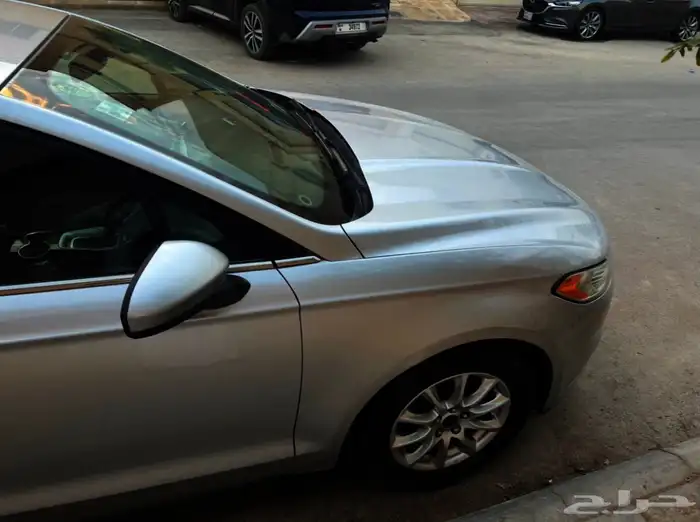 فورد فيوجن فضي 2016 8