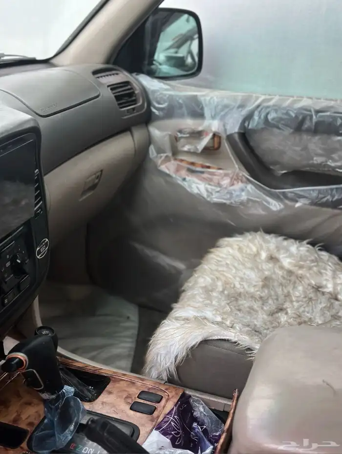 للبيع لاند vxr2002 8