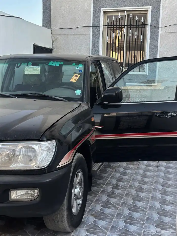 للبيع لاند vxr2002 1