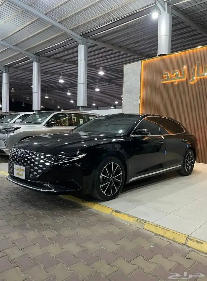 ازيرا 2021 بنزين ( 6 سرندل ) نص فل جاهزه للنقل 2