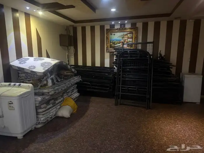 مجموعة اغراض للبيع 0