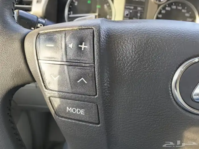 جيب لكزس 2013 570 29