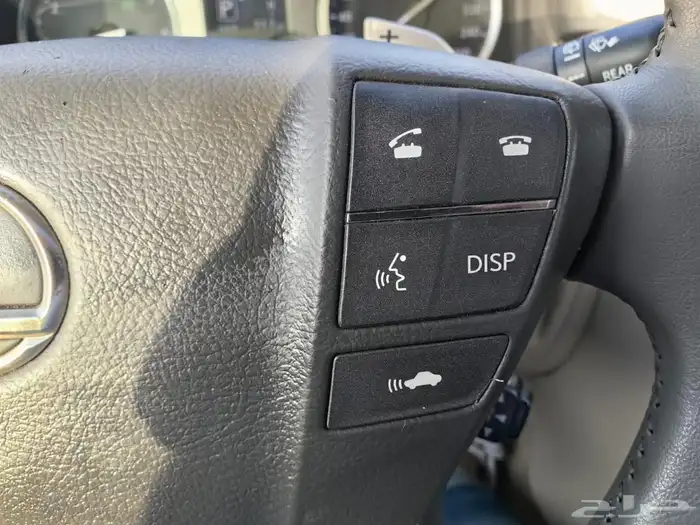 جيب لكزس 2013 570 28