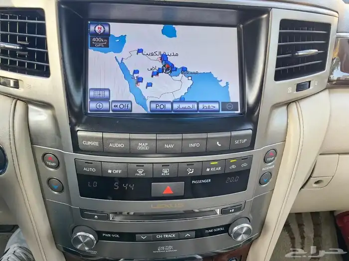 جيب لكزس 2013 570 27