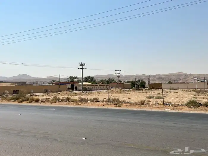 ارض تجارية للبيع 1