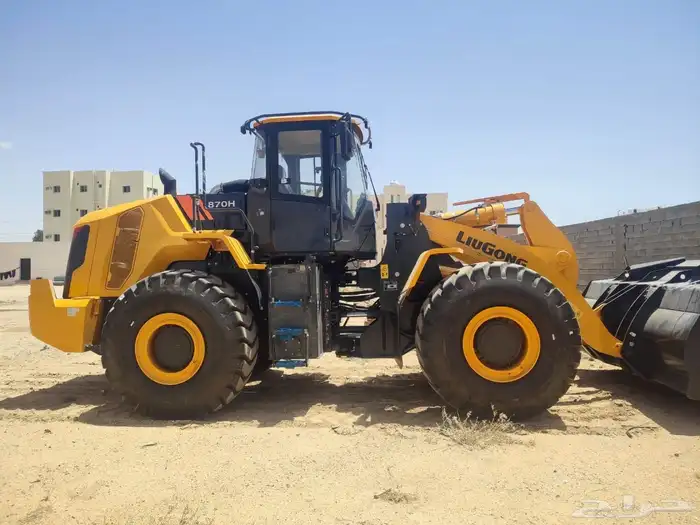 معدات واليات وشاحنات 2