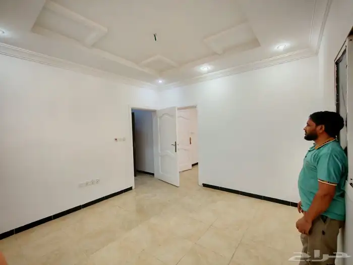 شقة للايجار حي السامر 0