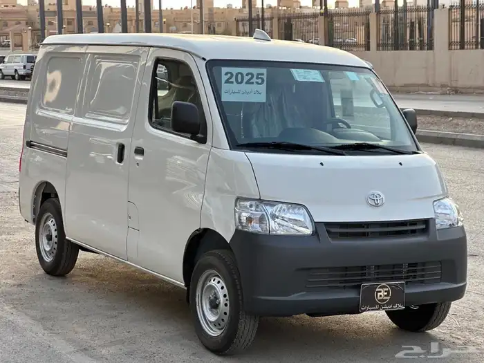 تويوتا باص 2025 لايت ايس 3