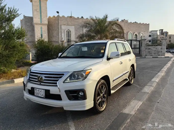 جيب لكزس 2013 570 0