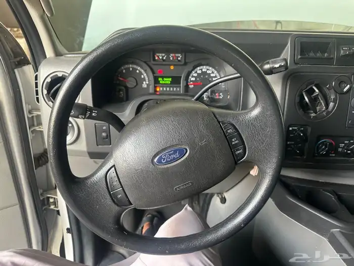 بيع فورد 350 فان موديل 2013 5