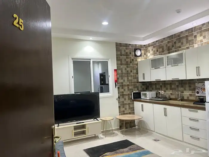 خلف الراشد مول شقق مفروشة للايجار اليومي والشهري 30