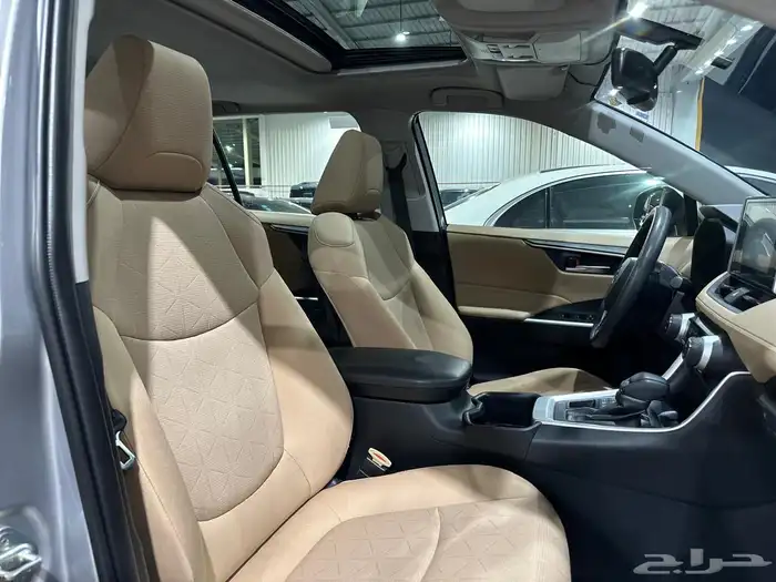 راف فور موديل 2024 فتحه دبل بنزين 10