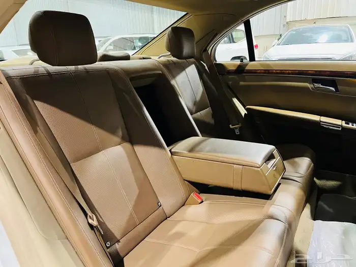 مرسيدس 2007 S500 فتحة (بحالة ممتازة) 9
