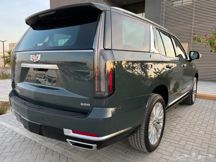 كاديلاك اسكاليد 2025 6