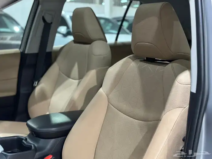 راف فور موديل 2024 فتحه دبل بنزين 9