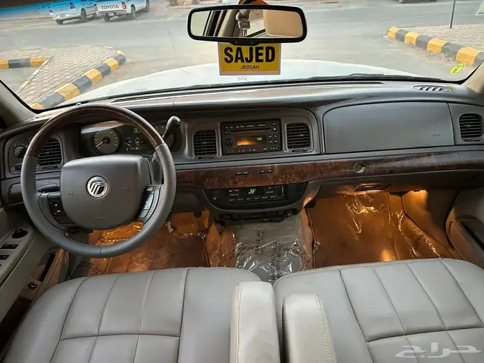 جراند ماركيز 2009 للبيع 30