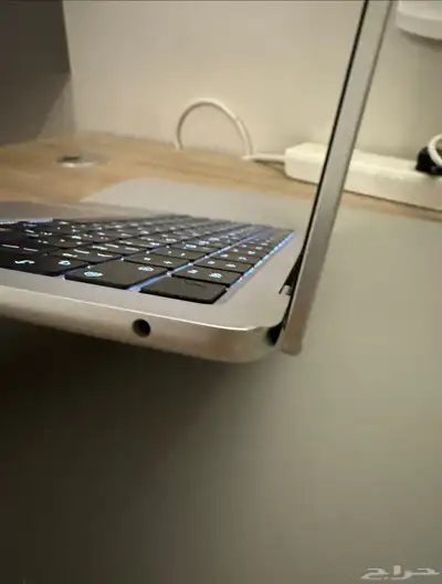 ماك بوك m2 air index