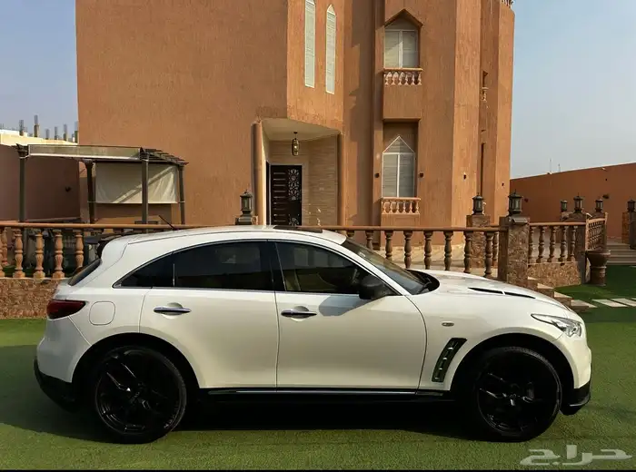 انفينتي FX37 معدل 11