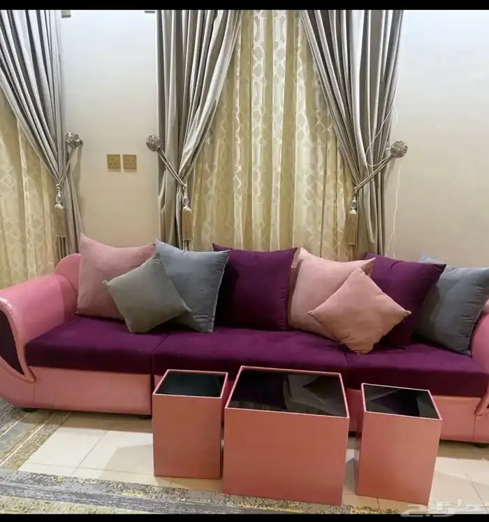 كنب مع طاولات 0