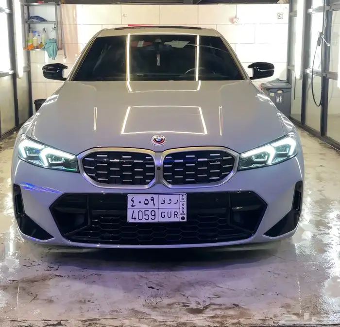 bmw m340i 2023 الفئة الثالثه فل 4