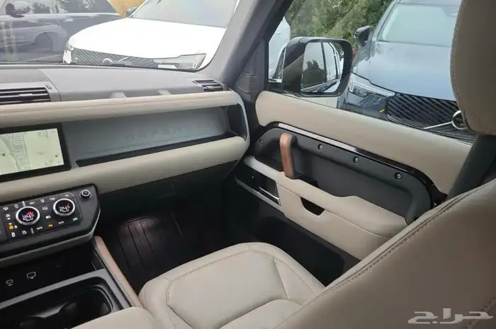 للبيع ديفندر موديل 2022 داخليه بيج بسعر بلاش وارد كندا 20