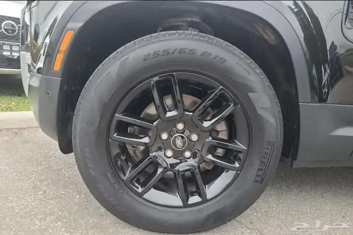 للبيع ديفندر موديل 2022 داخليه بيج بسعر بلاش وارد كندا 5