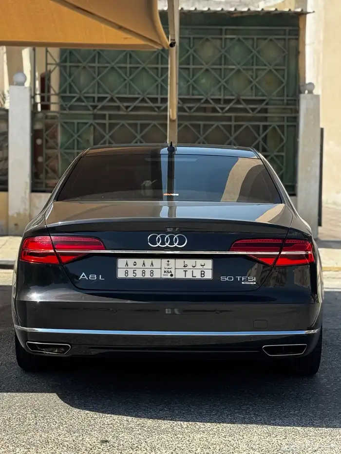 اودي A8 بحالة الوكاله مديل 2016 3