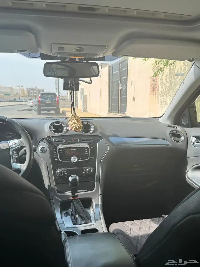 فورد منديو 10