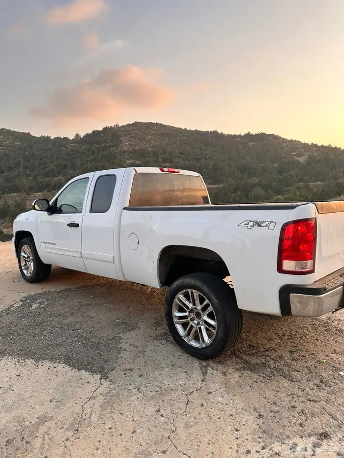 سلفرادوا 2007 غمارة ونص دبل مخزن 0