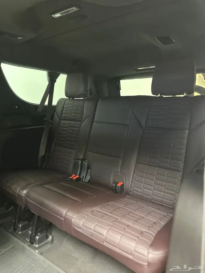 كاديلاك اسكاليد طويل 2021 11