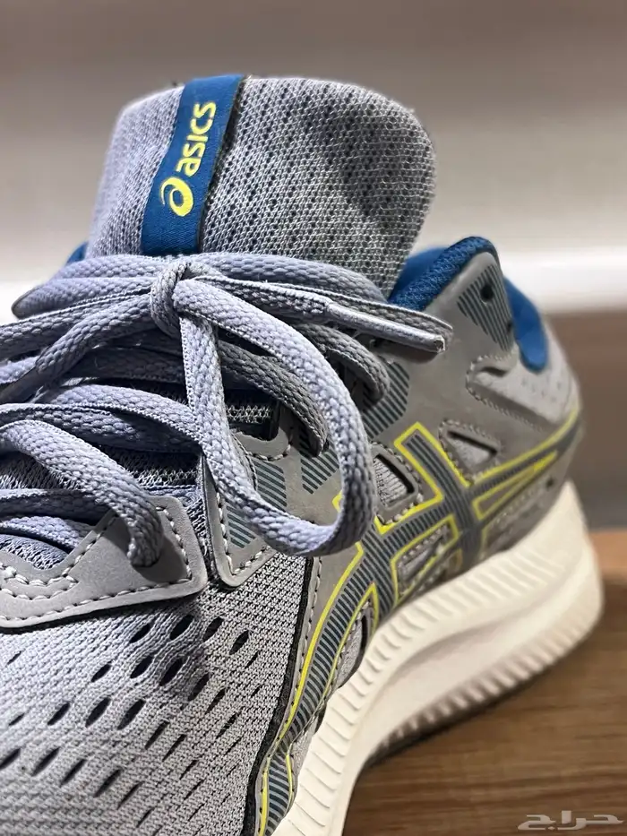 حذاء أسيكس 2