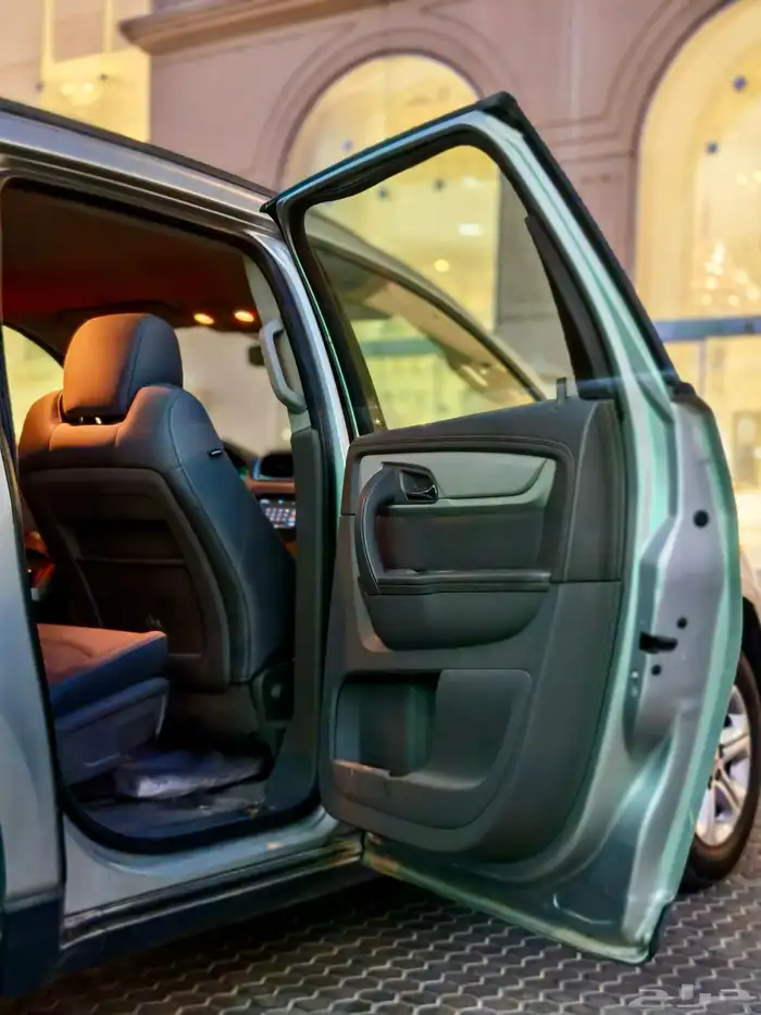 شفرولية ترافيرس 2015 LS شد بلد 40