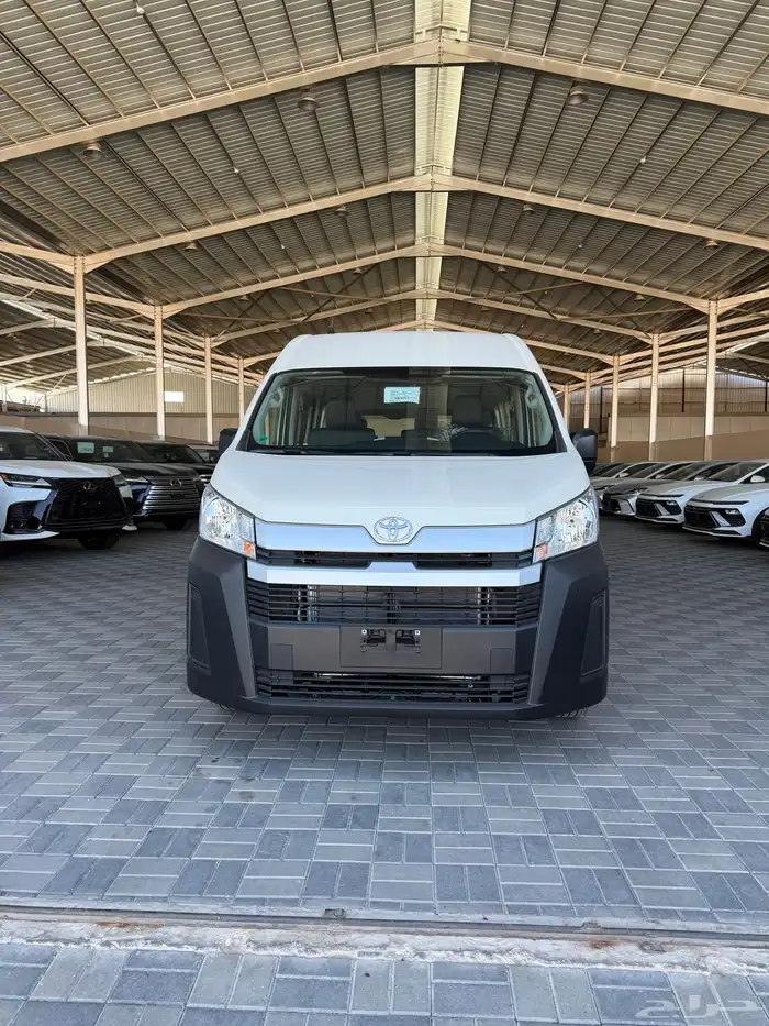 باص تويوتا هايس ركاب بنزين 6 سلندرقير عادي 3