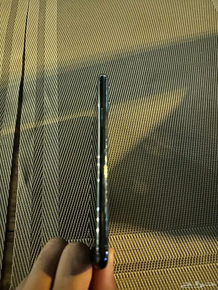 ايفون 11برو الزيتي 4